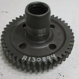 Used Differential Drive Shaft Gear fits John Deere 8100 8110 8200 8210 8300 8310 8400 8410 R130894 Crafted